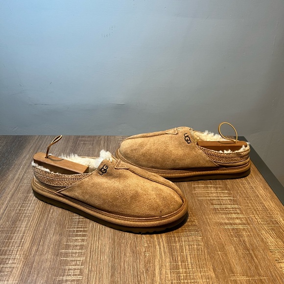 UGG Neuman Slipper Chestnut 1113631‎ Mens Slipper Slides Size 12 - Picture 2 of 9